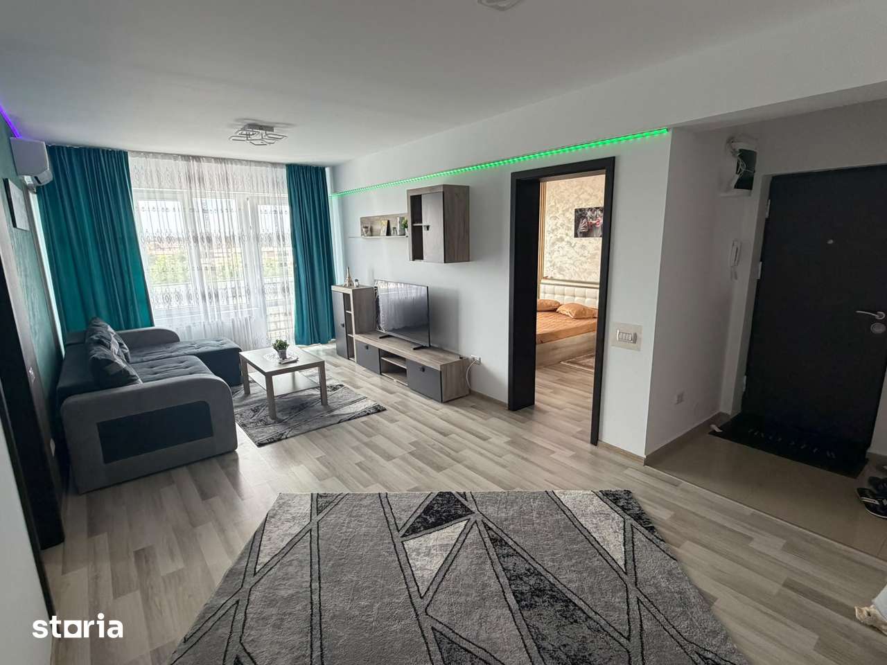Închiriez ap.2 camere 65mp.( Se exclud agențile) — fotografia 1