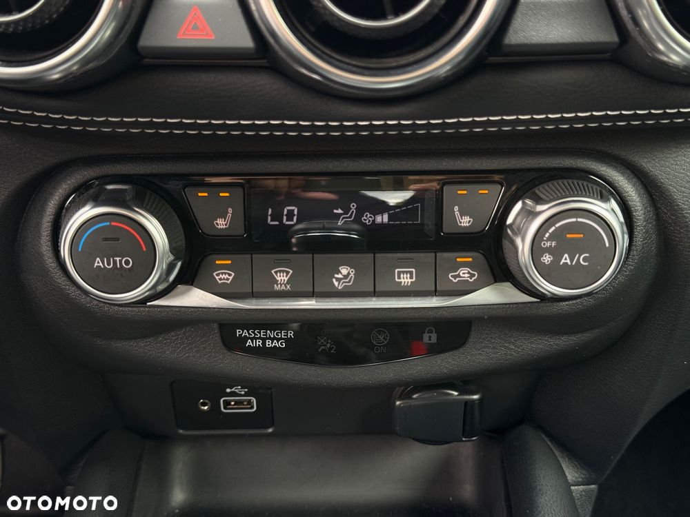 Nissan Juke 1.0 DIG-T N-Connecta - 16