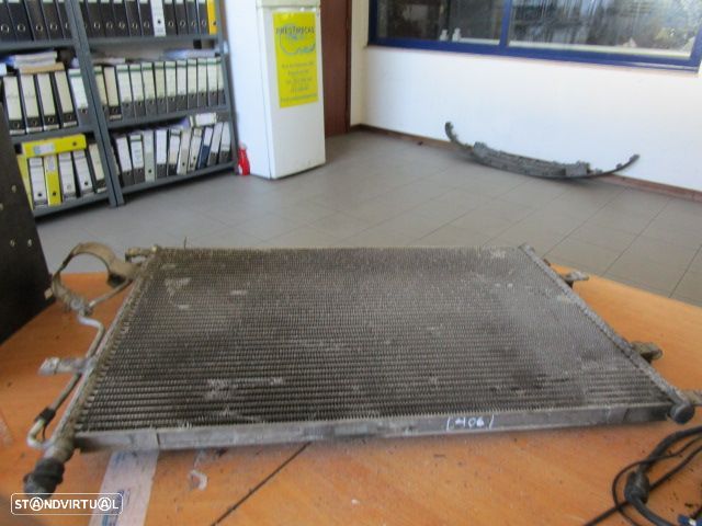 Radiador AC 30676414 VOLVO V70 2005 2.4 USADO - 2