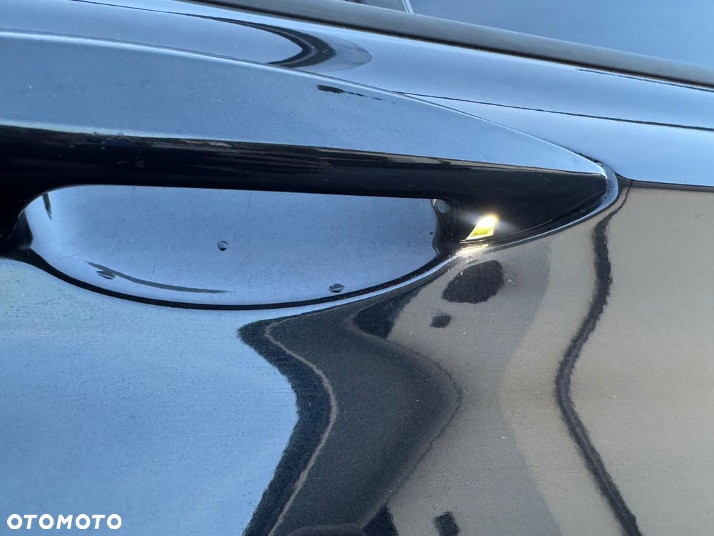 BMW X1 xDrive20i xLine - 22