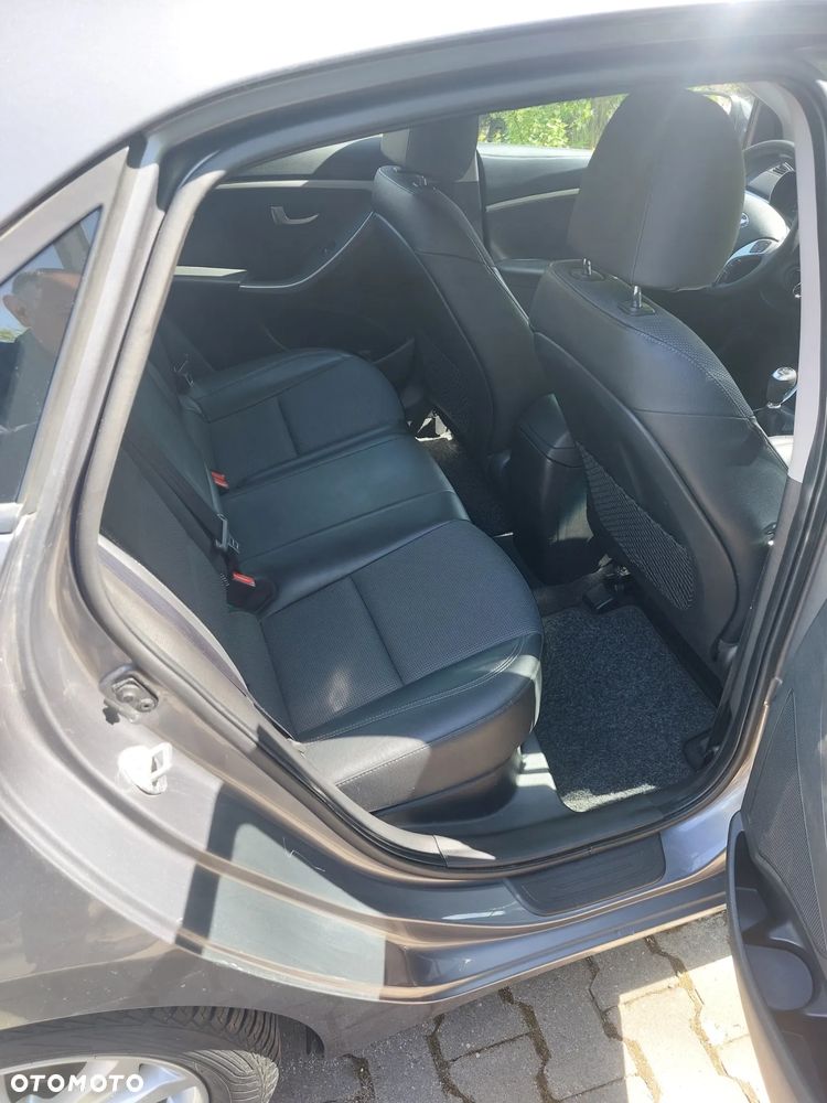 Hyundai i30 1.4 Trend - 5