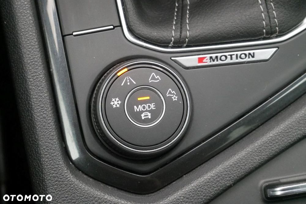 Volkswagen Tiguan 2.0 TSI 4Mot R-Line DSG - 25