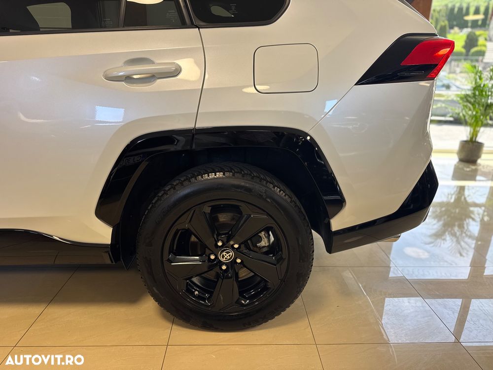 Toyota RAV4 2.5 4x4 Black Edition - 34
