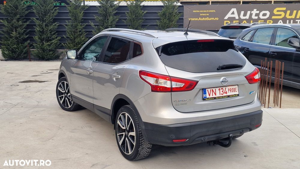Nissan Qashqai 1.6 DCI Xtronic TEKNA - 33