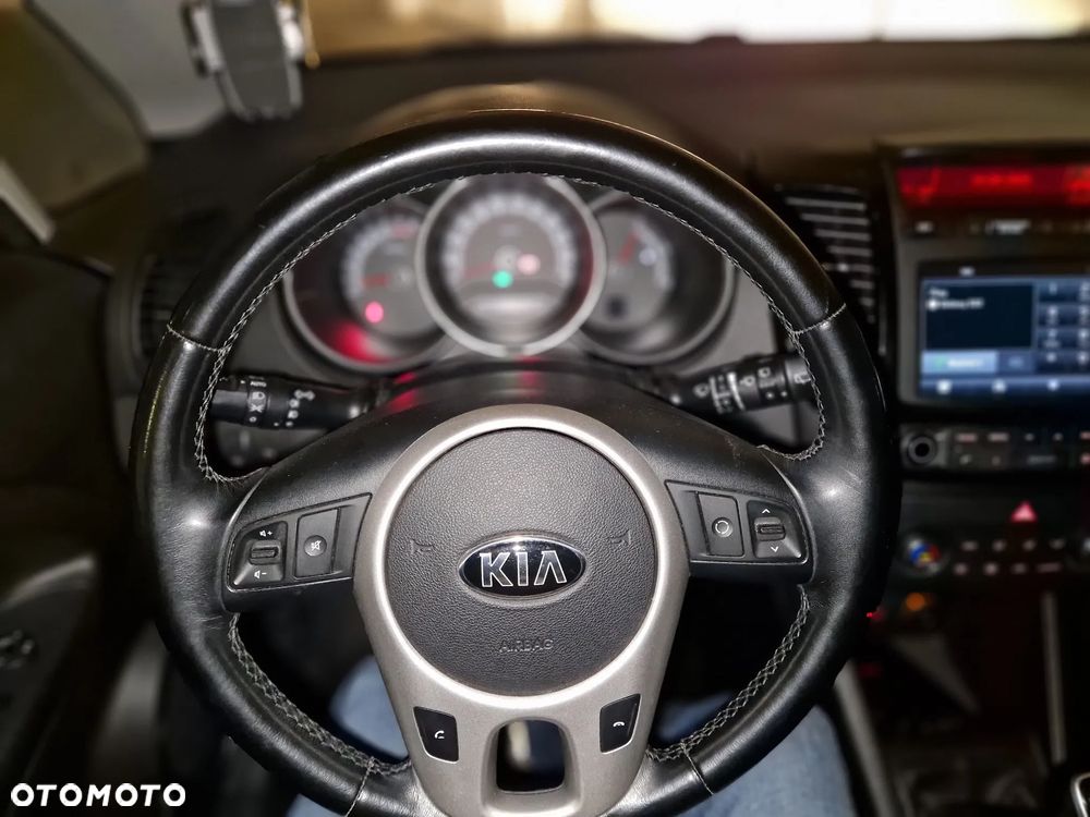 Kia Venga 1.6 M - 9