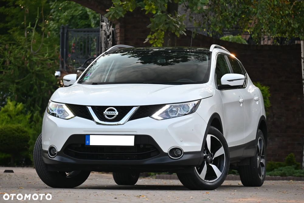Nissan Qashqai 1.2 DIG-T Xtronic TEKNA - 4