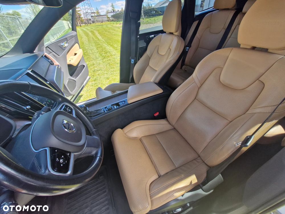 Volvo XC 60 T5 AWD Inscription - 24