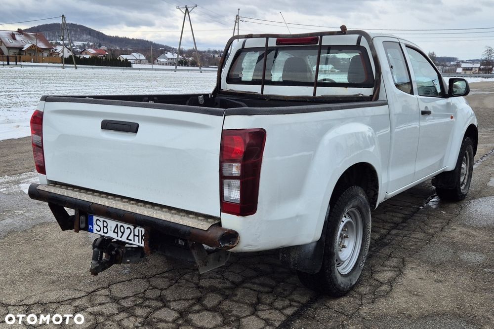 Isuzu D-Max 1.9 DC L - 7