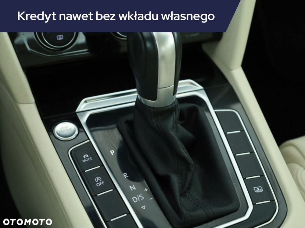 Volkswagen Passat - 19