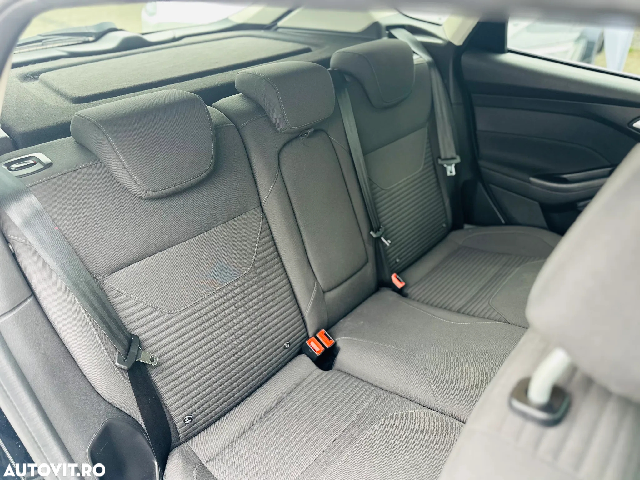 Ford Focus 1.0 EcoBoost Titanium - 22