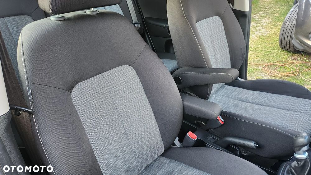 Kia Venga 1.4 CVVT ISG Vision - 7