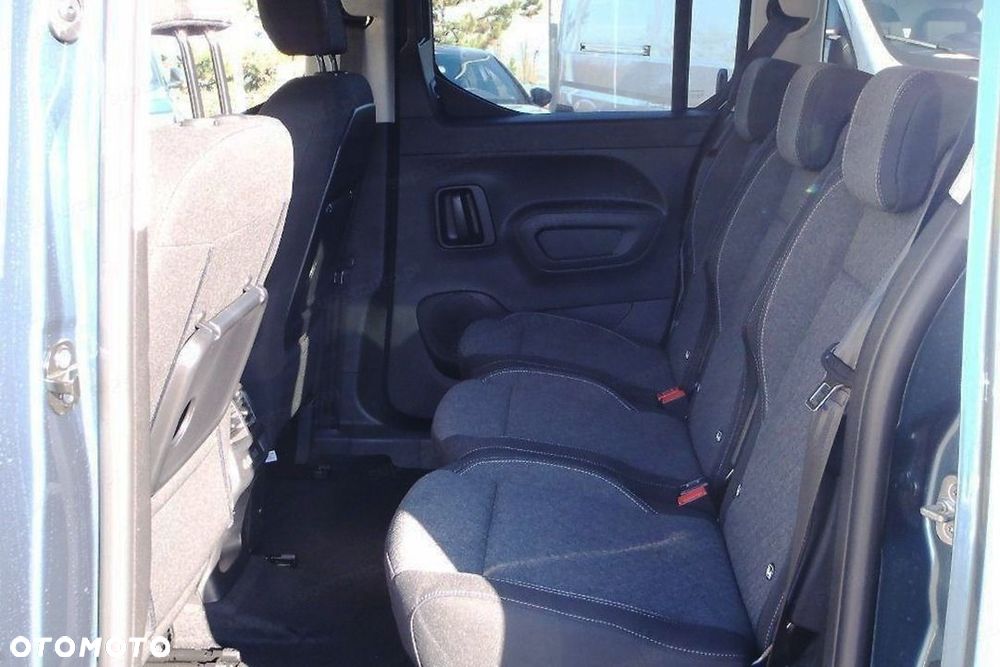 Opel Combo - 9