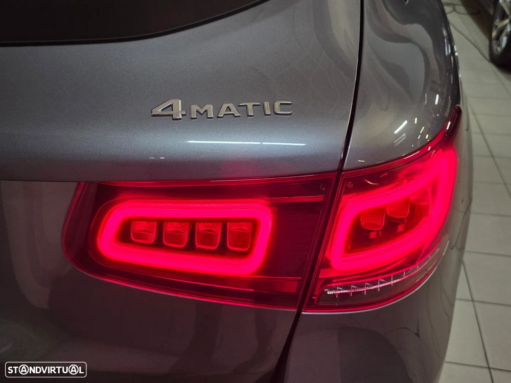 Mercedes-Benz GLC 300 e 4Matic 9G-TRONIC Edition AMG Line - 9