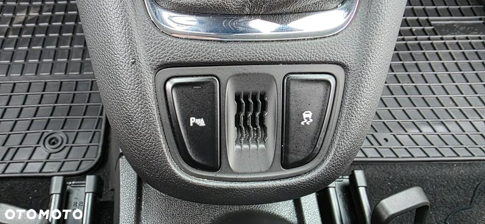 Opel Zafira 1.4 Turbo Edition - 16
