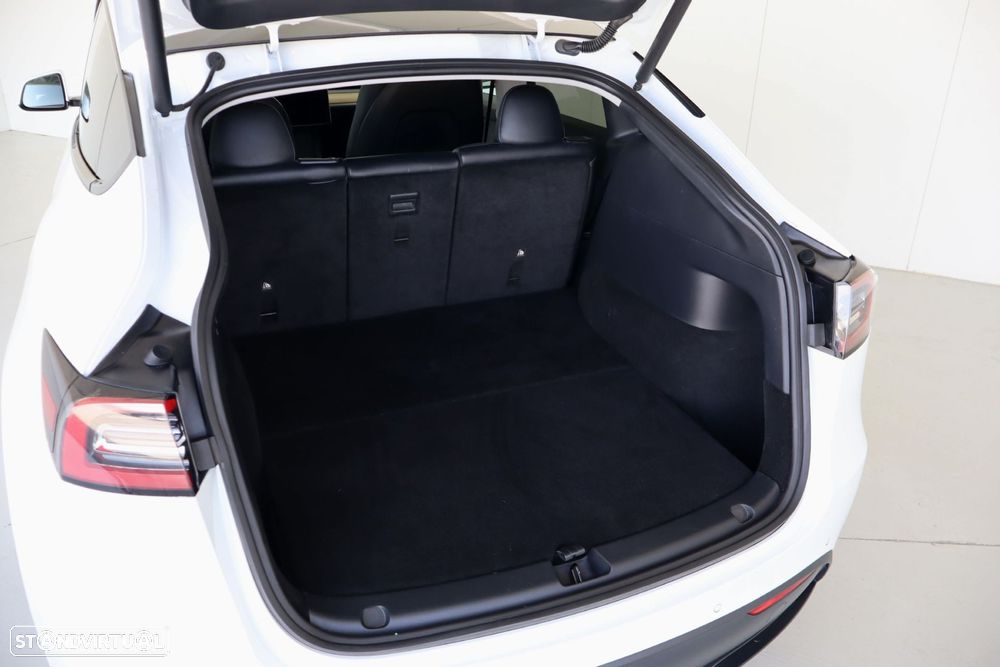 Tesla Model Y Long Range Tração Integral - 13