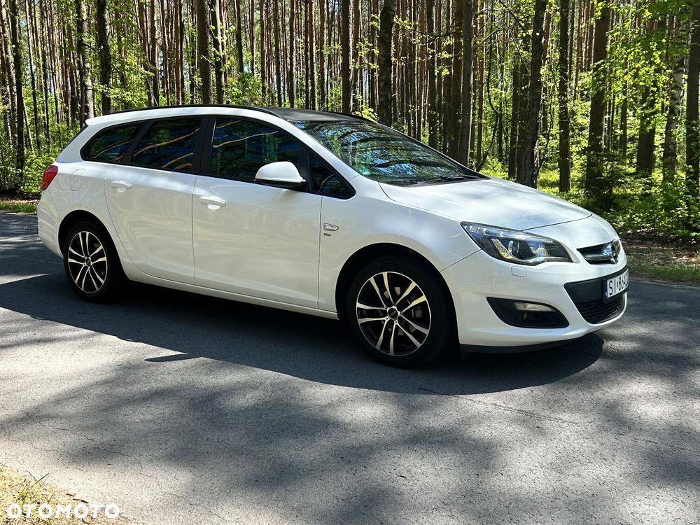 Opel Astra 1.4 Turbo Style - 11