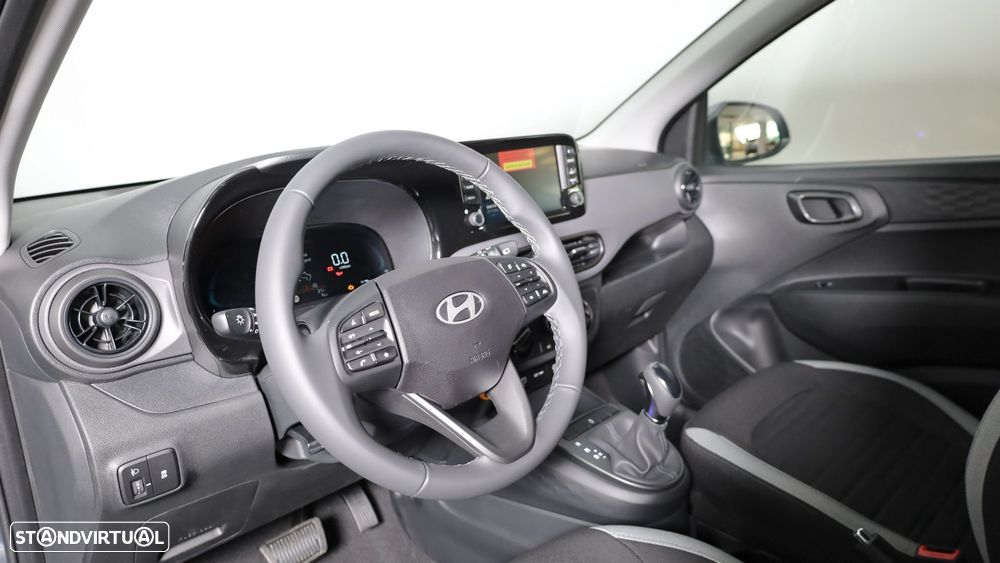 Hyundai i10 1.0 Comfort AMT - 13