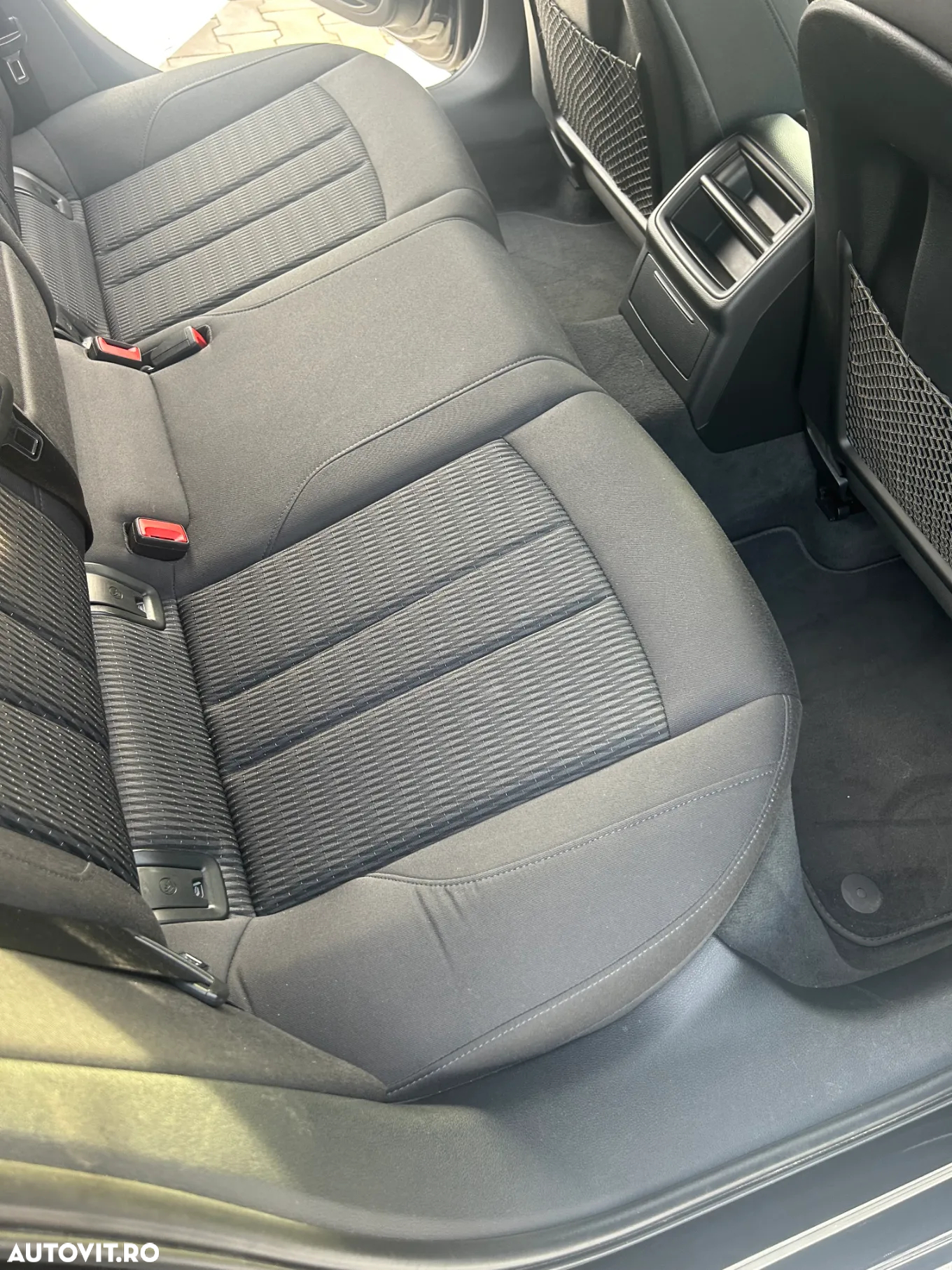 Audi A4 Avant 2.0 TDI S tronic - 8