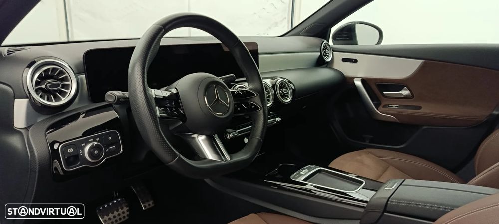 Mercedes-Benz A 250 e - 20