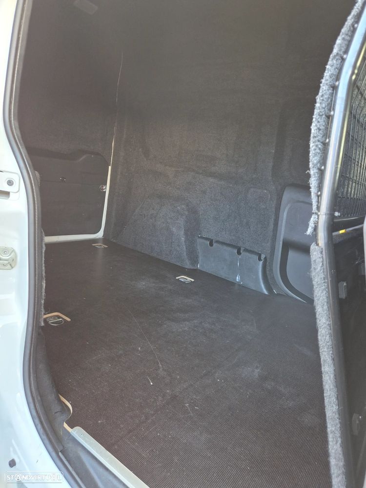 Fiat DOBLO 1.6 JTDM SX MAXI XL KASTEN - 18