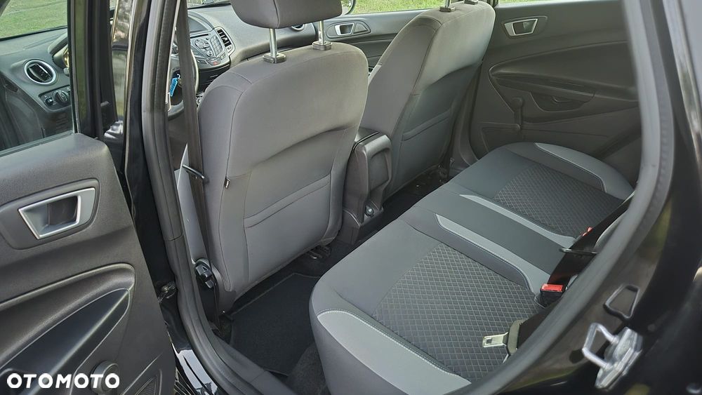 Ford Fiesta 1.25 Titanium EU5 - 8