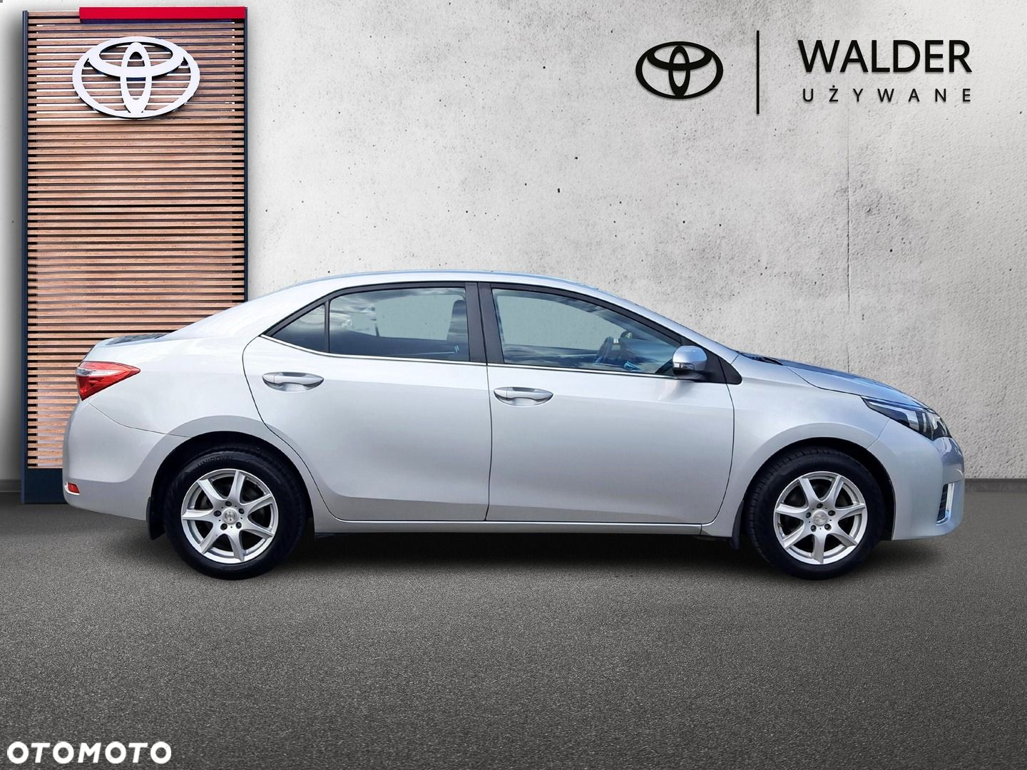 Toyota Corolla 1.6 Premium EU6 - 6