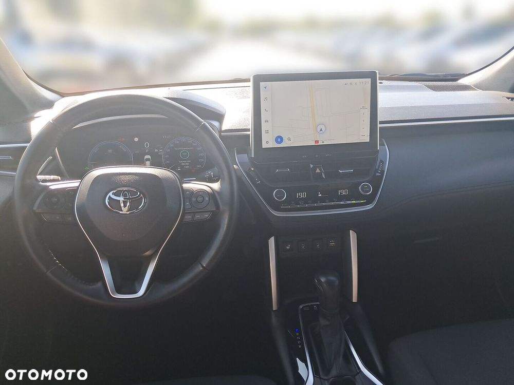 Toyota Corolla Cross - 9