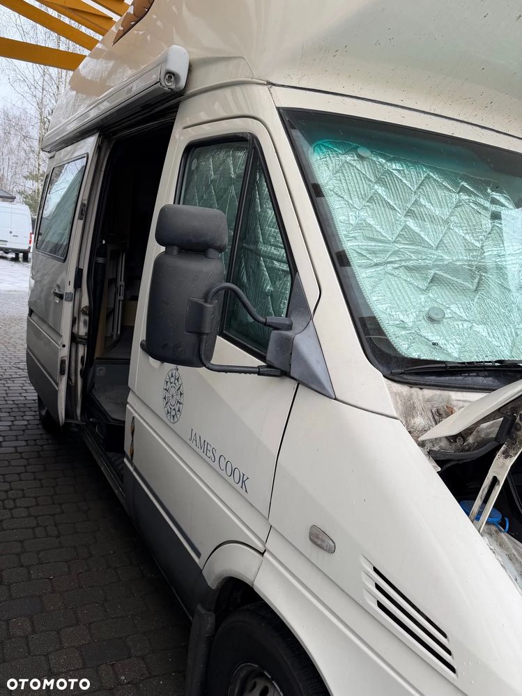 Mercedes-Benz Sprinter - 3