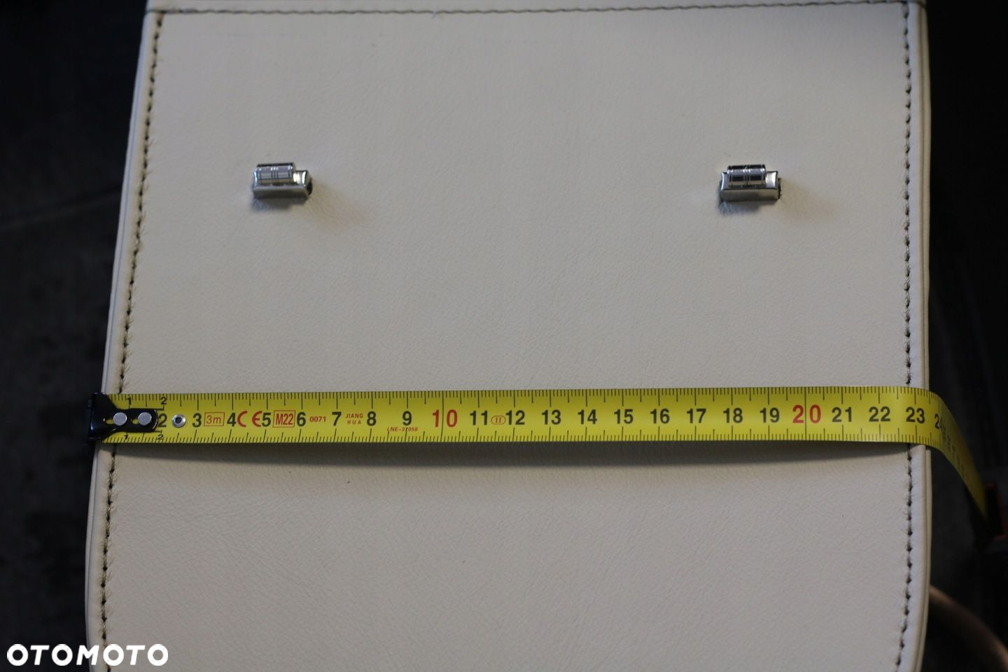 SCHOWEK NA KASK NARZĘDZIÓWKA SAKWA BOCZNA KOMAR 232 SZTYWNIAK TOREBKA - 9