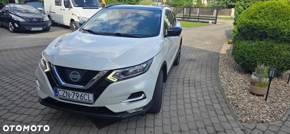 Nissan Qashqai 1.2 DIG-T N-Connecta EU6 - 8