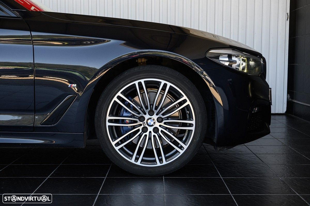 BMW 530 e iPerformance Pack M - 29