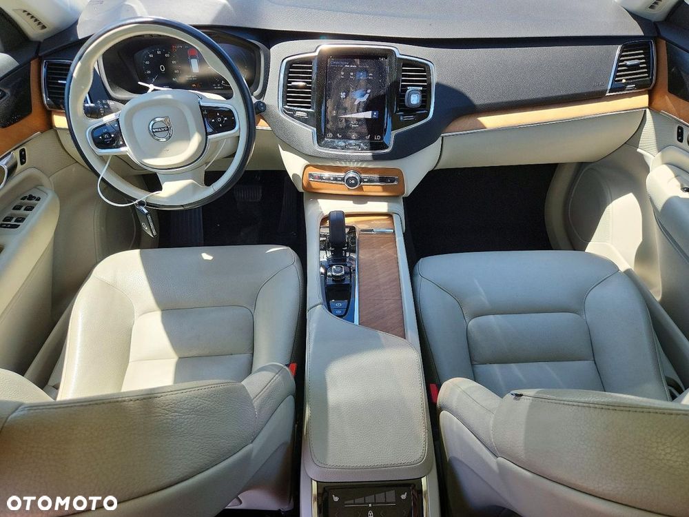 Volvo XC 90 T5 AWD Inscription - 8