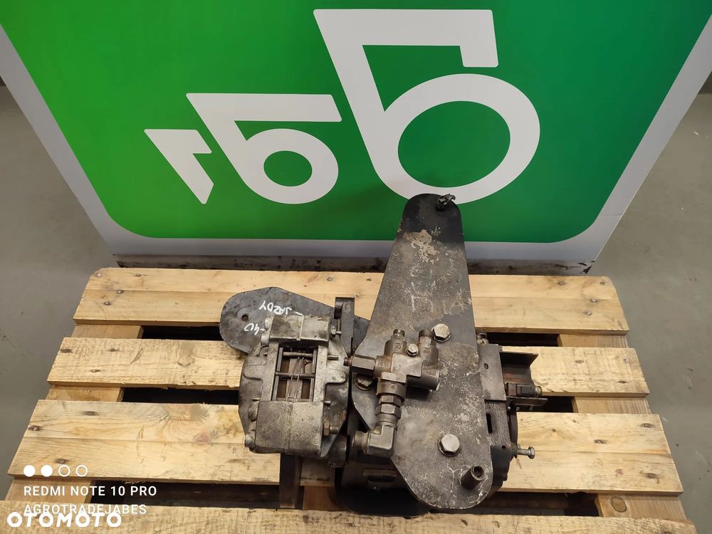 Silnik jazdy 332/F2191 HMV105-02-2712 JCB 520-40 - 1