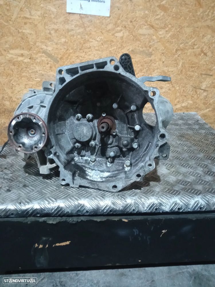Caixa de velocidades Volkswagen Golf VI 1.6 Tdi - REF: LUB - 6