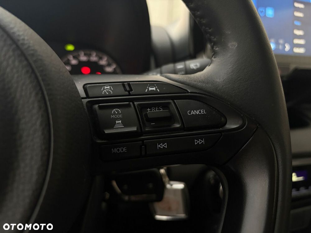 Toyota Yaris - 24