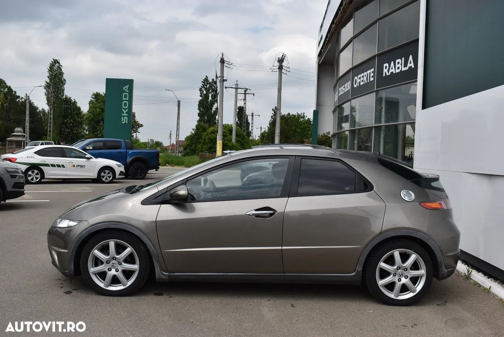 Honda Civic 1.8 S - 4