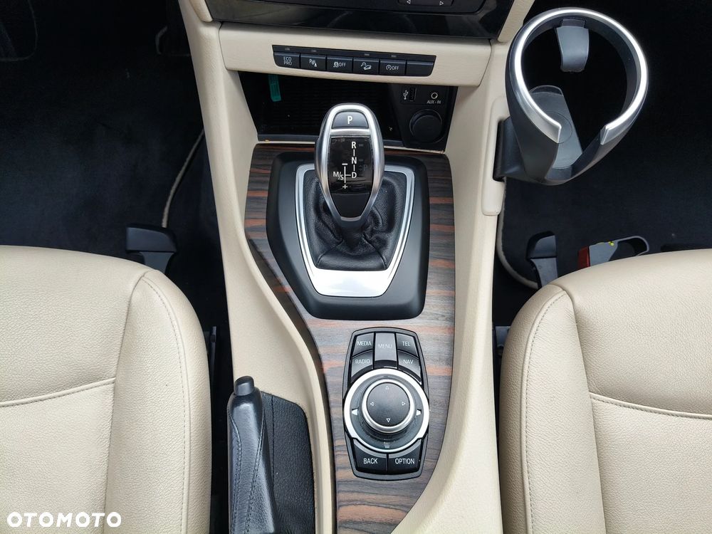 BMW X1 - 24