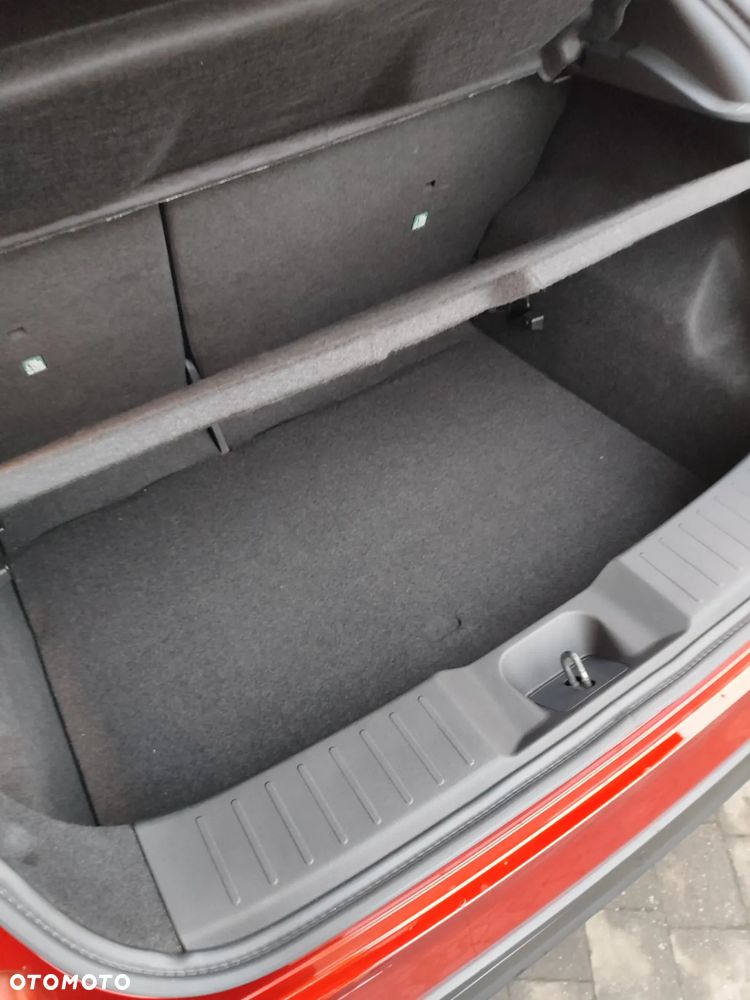 Nissan Juke 1.0 DIG-T N-Style - 33