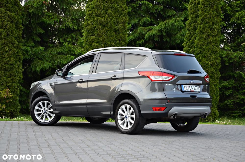 Ford Kuga 1.5 EcoBoost 2x4 Titanium - 19