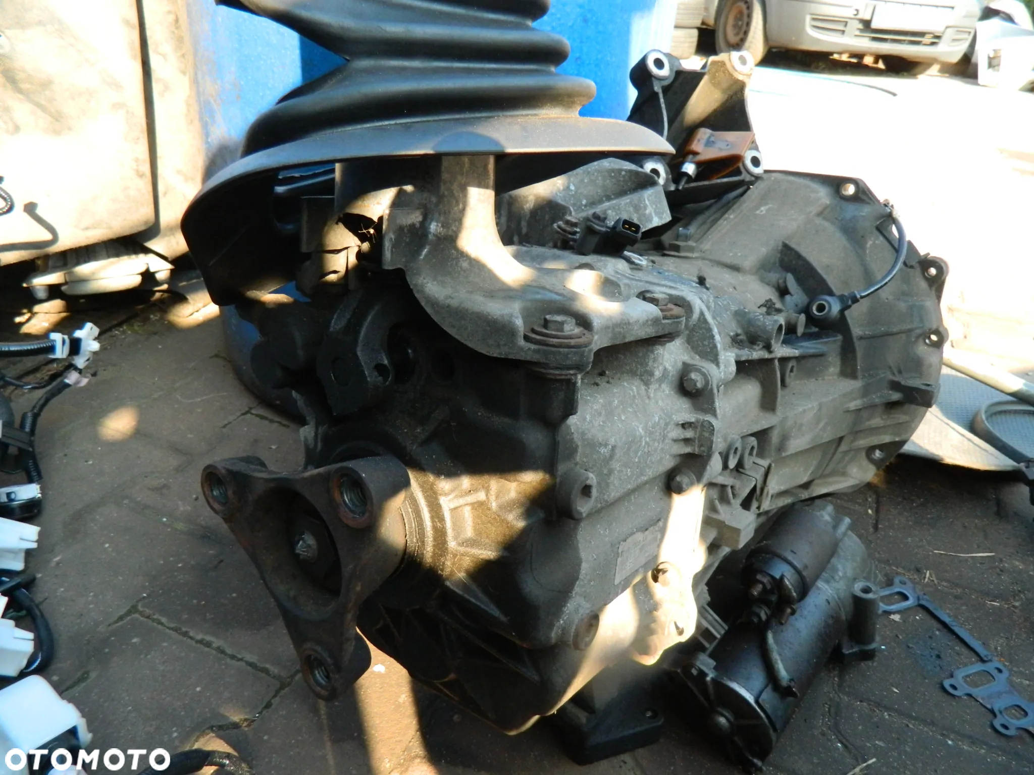 Ford Transit 00-06 2.4 TDCI Skrzynia Biegów 6B 3 Śruby 4C1R7003AA - 4