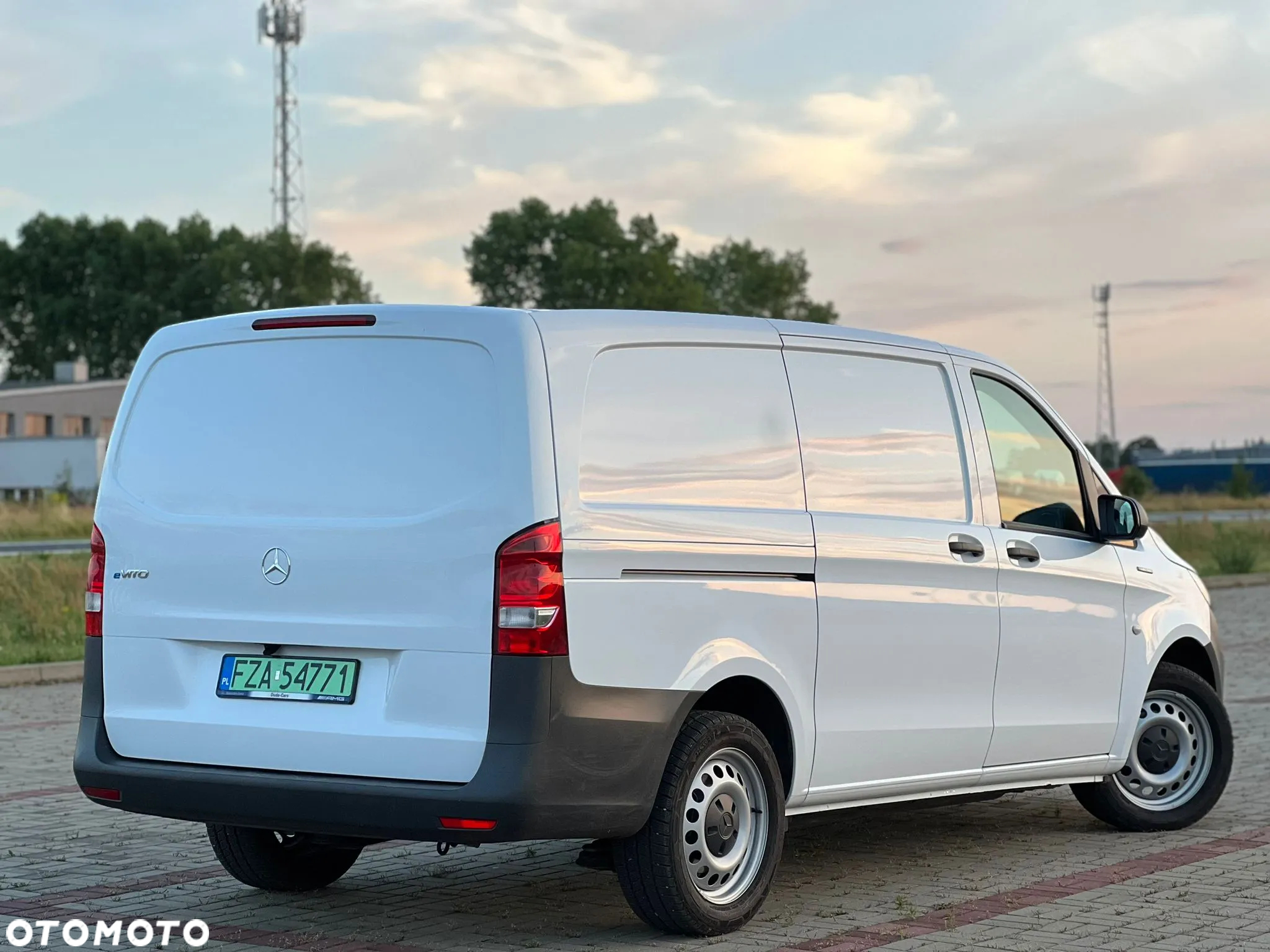 Mercedes-Benz Vito - 11