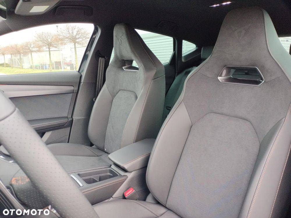 Cupra Formentor 1.5 eTSI mHEV DSG - 11