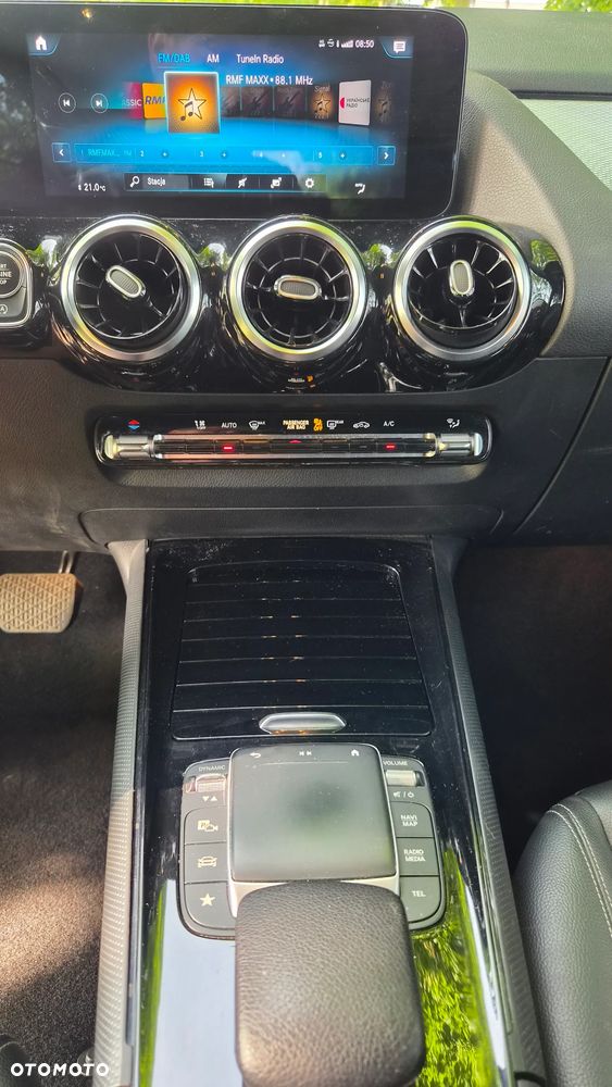 Mercedes-Benz Klasa B 180 d 8G-DCT Edition 2021 - 17