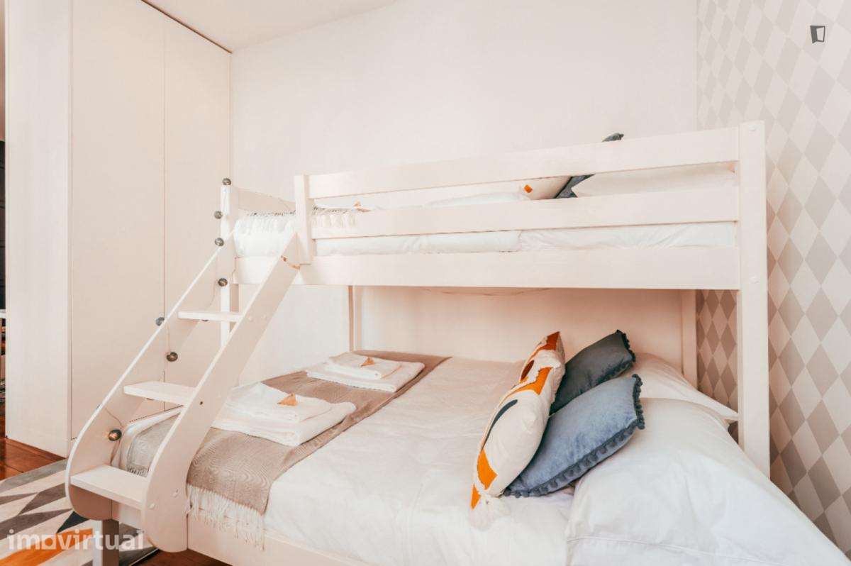 Apartamento com 2 quartos - localizado em Lapa Lisbon - Grande imagem: 2/26