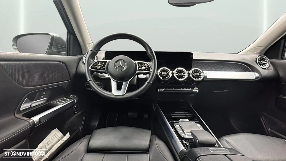 Mercedes-Benz EQB - 7