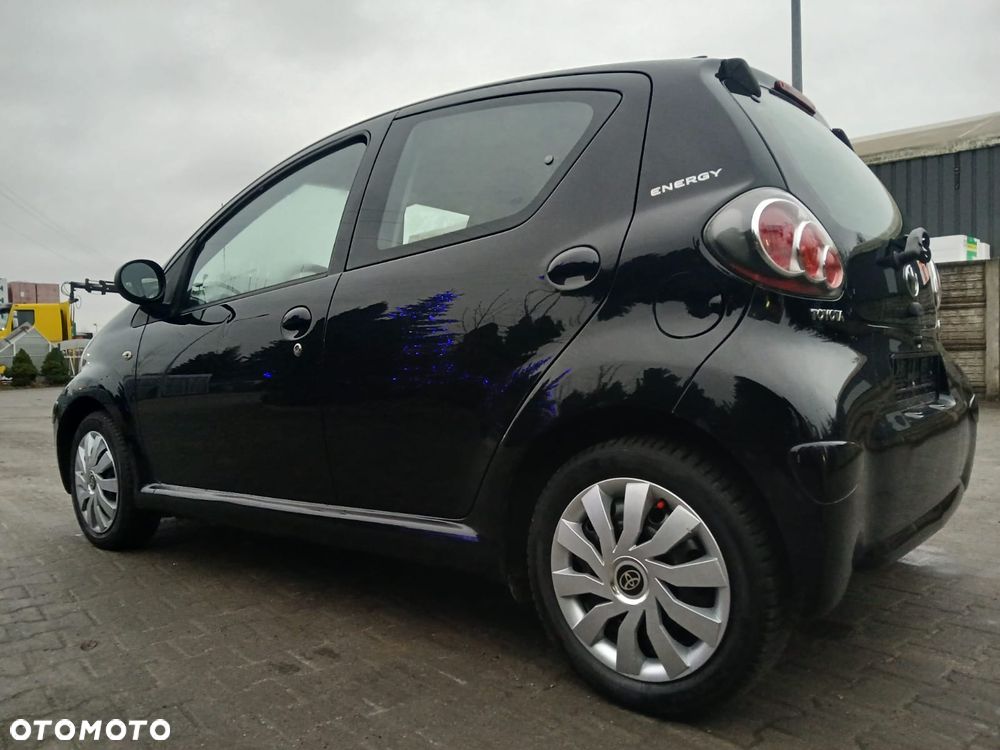 Toyota Aygo - 13