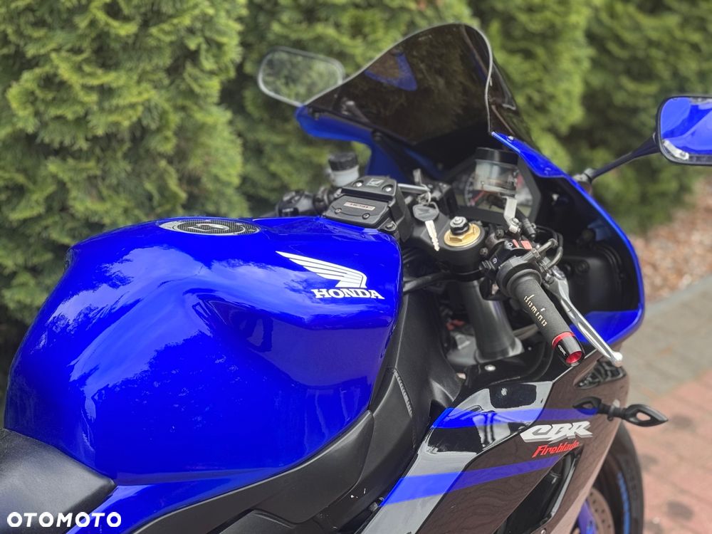 Honda CBR - 14