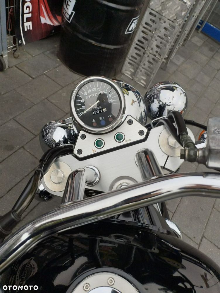Suzuki VZ - 4