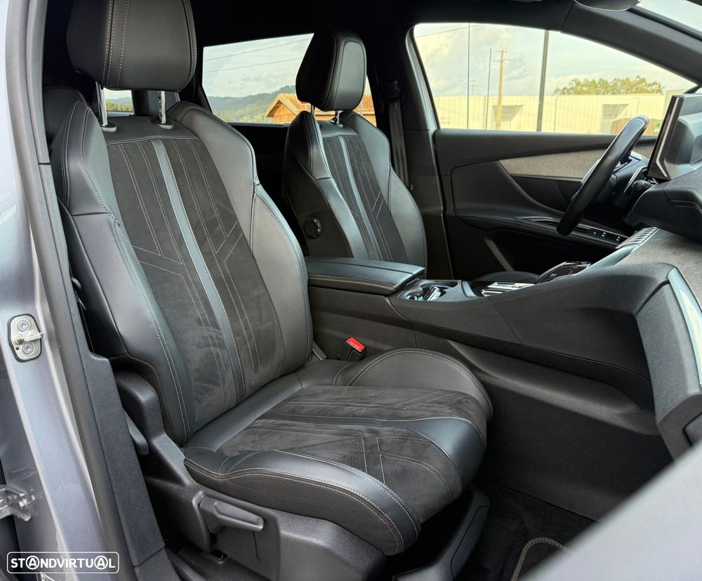 Peugeot 5008 1.5 BlueHDi GT EAT8 - 29