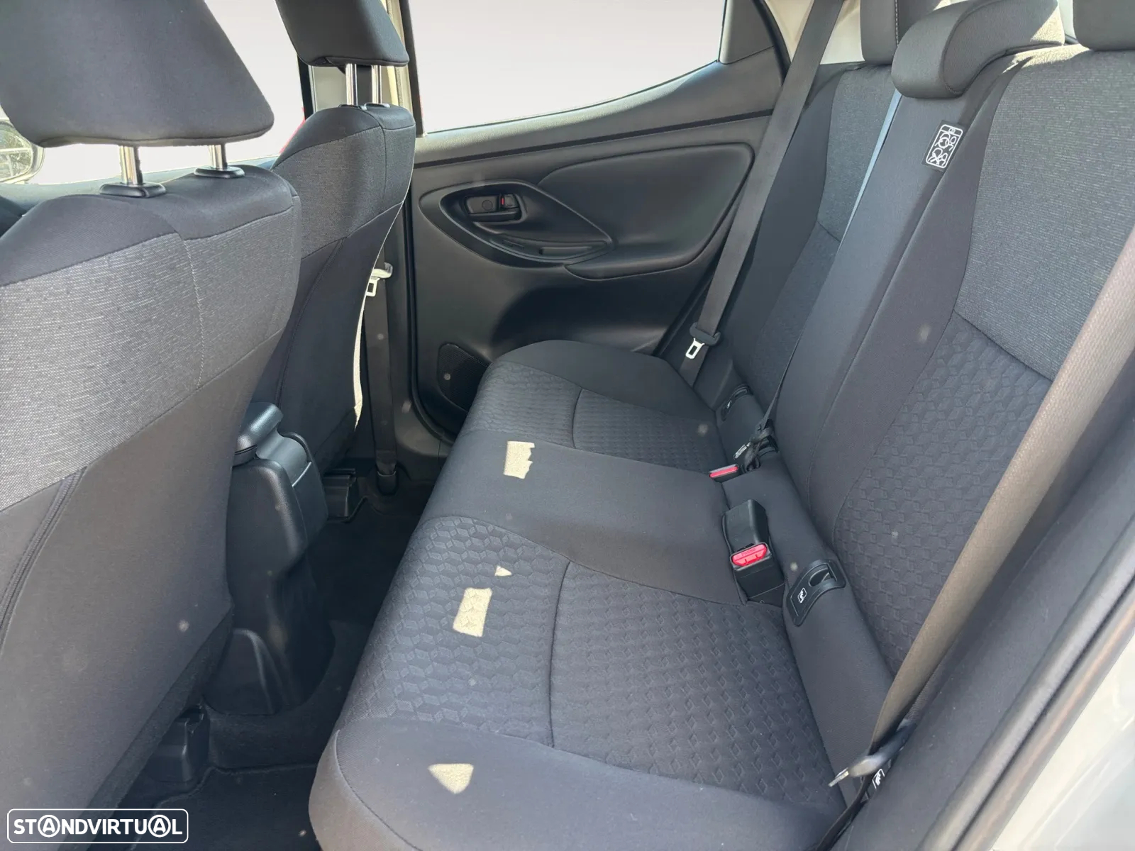 Mazda 2 1.5 L Hybrid VVT-i Agile - 15